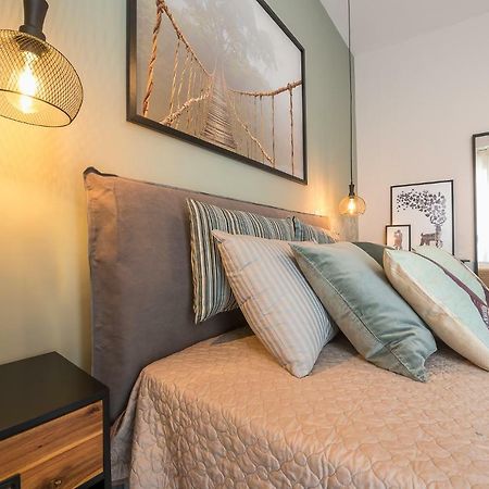 "Sunbow Olive"- Boutique Apartment In Dowtown Atena Exterior foto