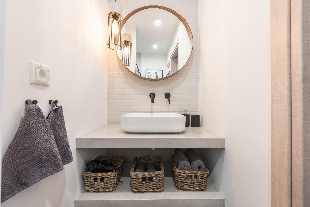 "Sunbow Olive"- Boutique Apartment In Dowtown Atena Exterior foto